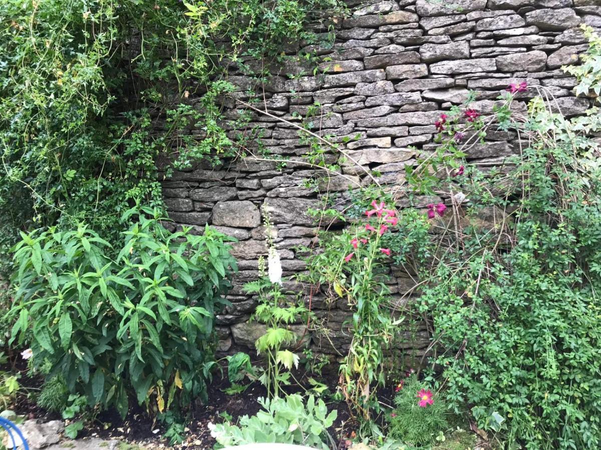 Lucy'S Tearoom Stow-on-the-Wold ภายนอก รูปภาพ