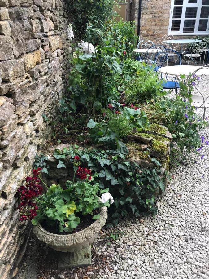Lucy'S Tearoom Stow-on-the-Wold ภายนอก รูปภาพ